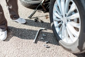 Yeni Sahra Lastikçi – Ataşehir’de 7/24 mobil lastik tamiri ve değişim hizmeti. Acil, seyyar ve uygun fiyatlı Yeni Sahra lastikçi çözümleri için hemen arayın.